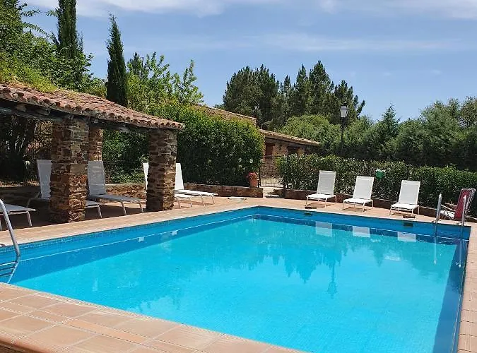 El Jiniebro * Валенсия-де-Алькантар