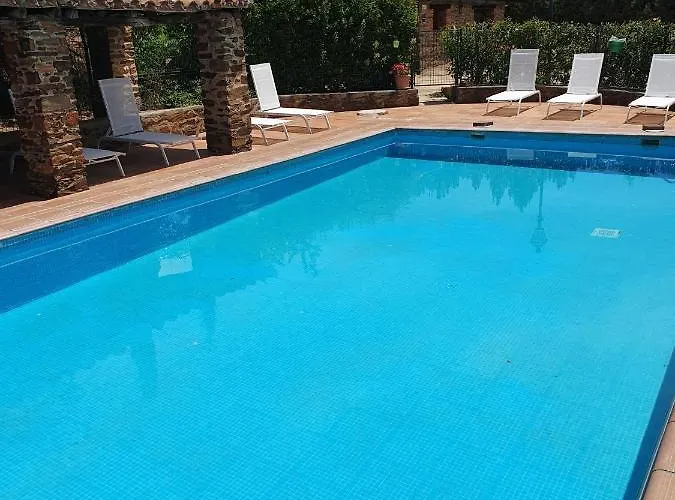 El Jiniebro * Валенсия-де-Алькантар